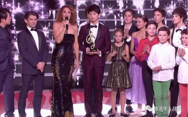百度: 崭露头角 华裔少年摘得法国“神童达人秀”总冠军